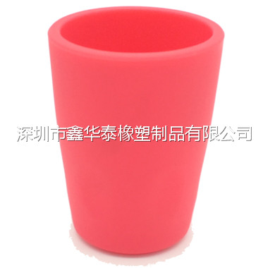 硅胶餐具